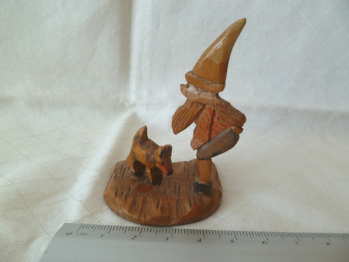 Kleine alte figur aus holz - alte,