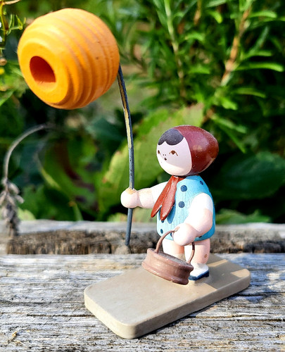 Erzgebirge volkskunst figurine - erzgebirge,