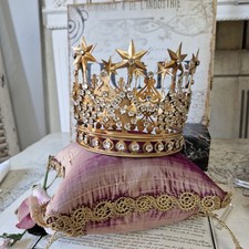 Große Krone im Stil der