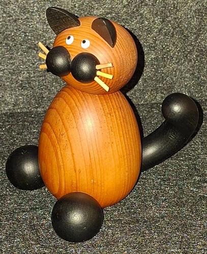 Katze karli von - katze,