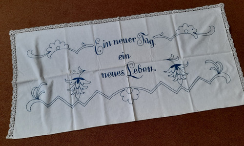 Alte wandtextilie mit spruch - mit,